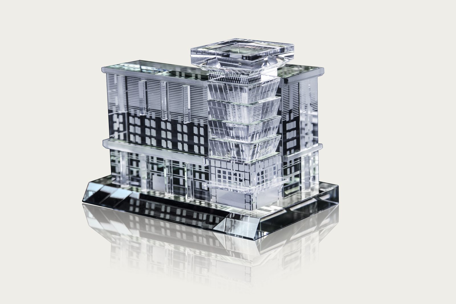 Crystal building replica, product photo